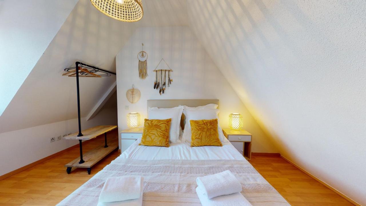 Duplex Des Dominicains - 1 Parking Gratuit - Hypercentre 6 Personnes Colmar Exterior foto